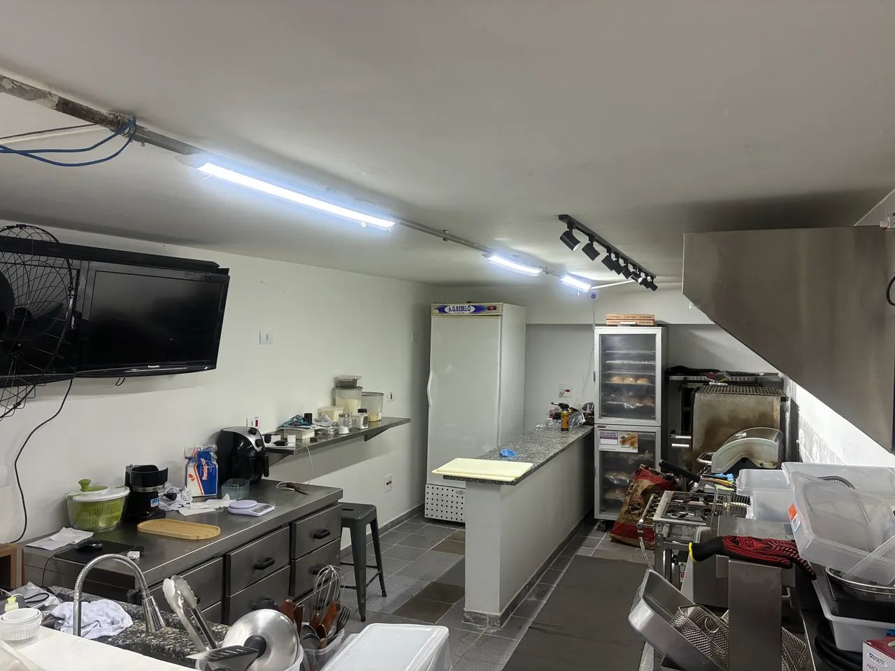 Vendo Cozinha Completa e Ponto