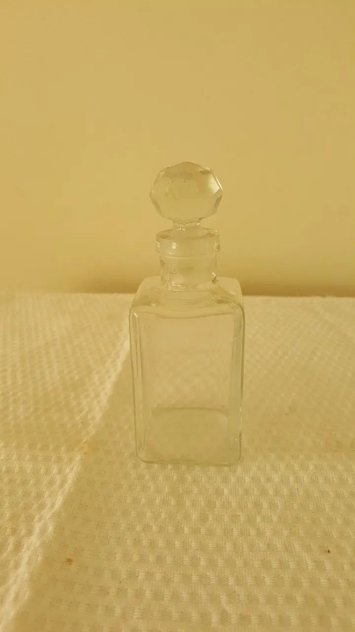 Perfumeiro de vidro