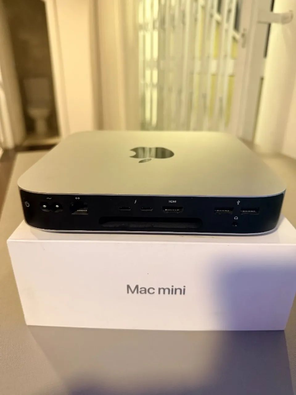 Mac Mini M1 8Gb SSD de 256GB + Hub Satechi - Computadores e