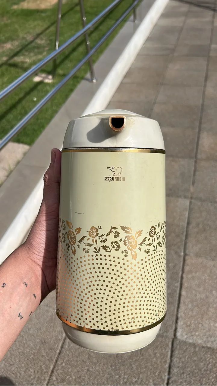 Zojirushi AHGB de 1 litro - Foto 2