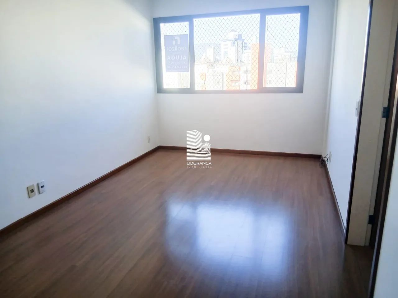 APARTAMENTO 02 DORMITORIOS BAIRRO AGRONOMICA - Foto 4