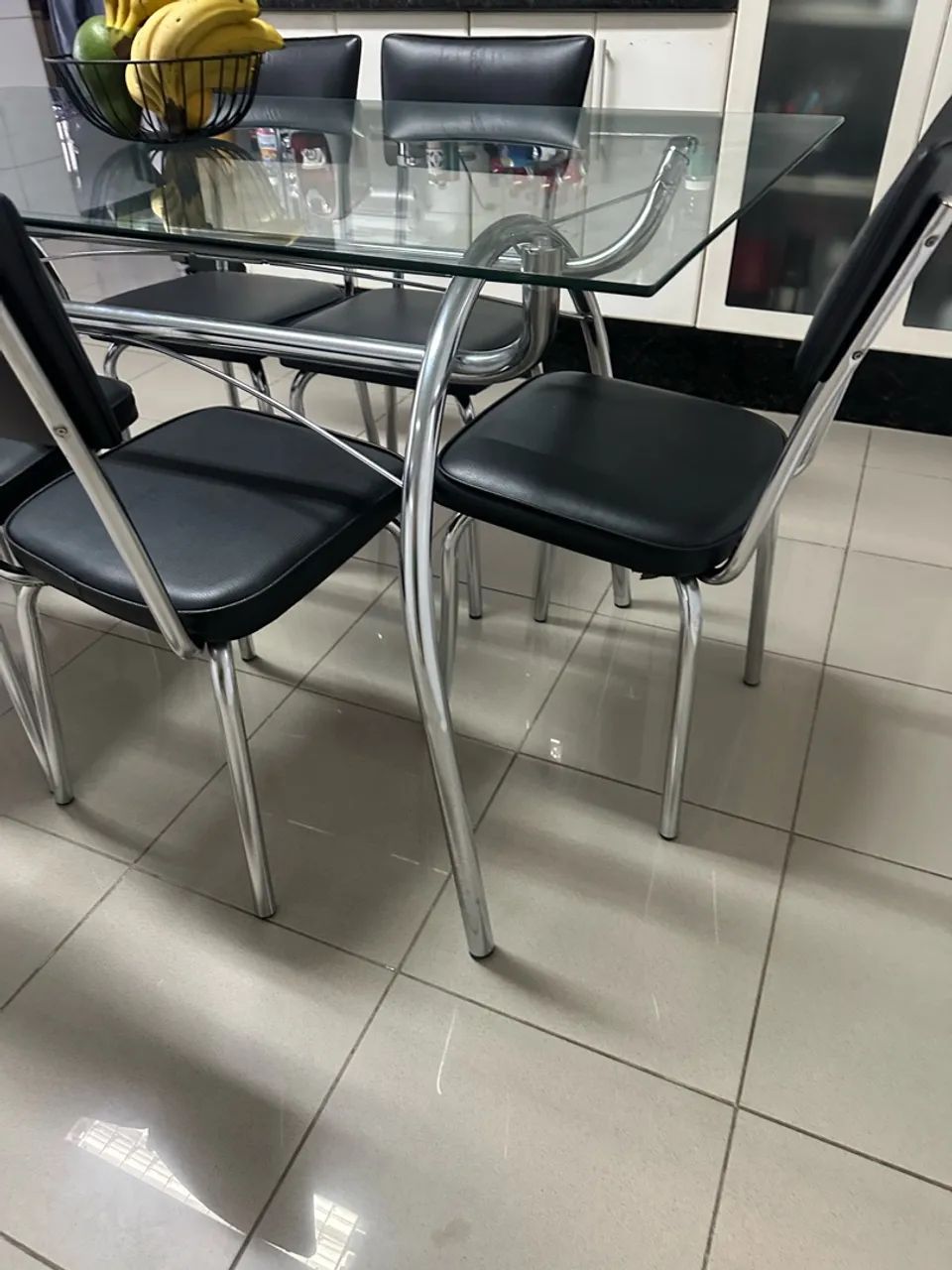 Mesa de cozinha retangular com 6 cadeiras  - Foto 3