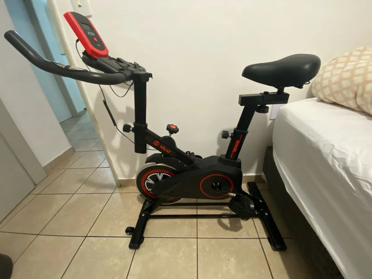 Bicicleta ergométrica  - Foto 4