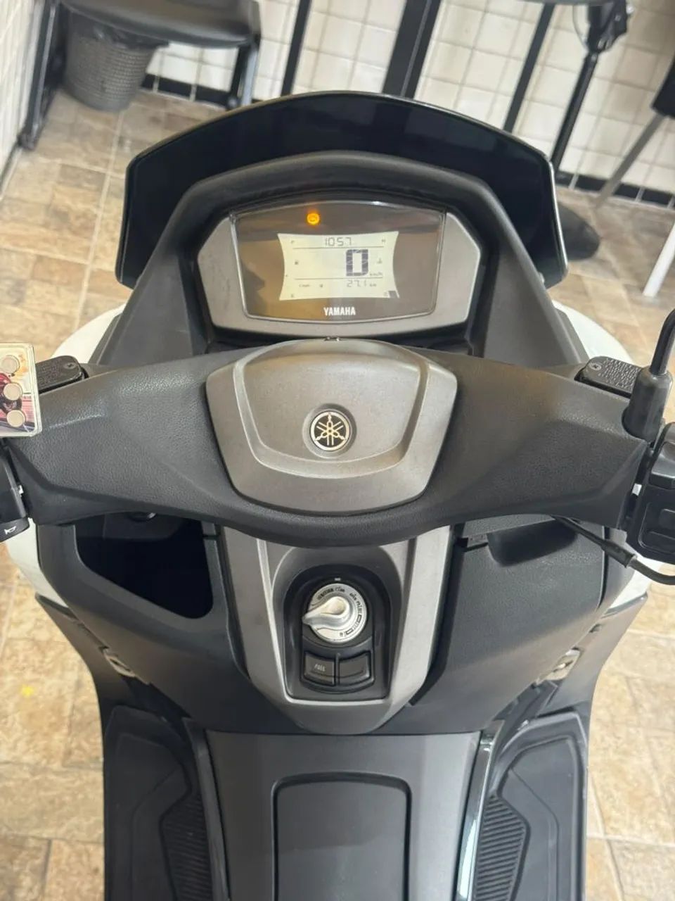 NMAX 160 2022 - Foto 3