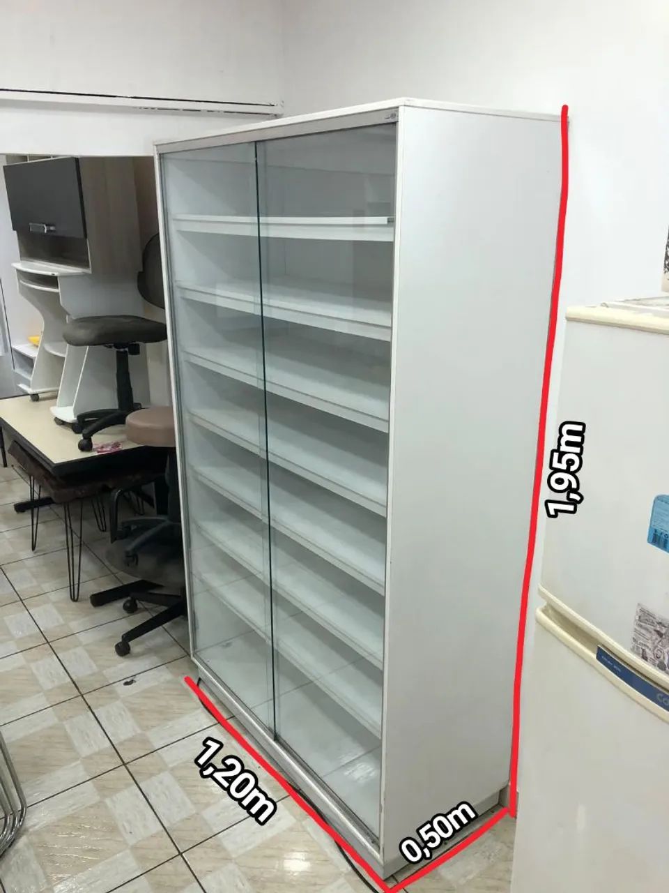 Cristaleira/ Vitrine 100% MDF - Foto 4