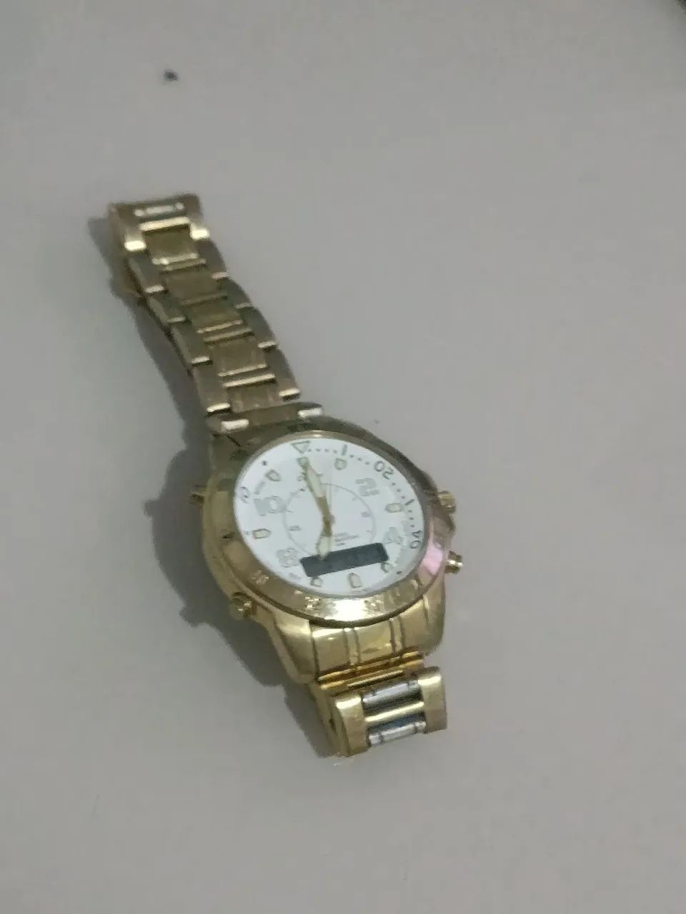 Relógio Dourado DSB A Prova d'água 