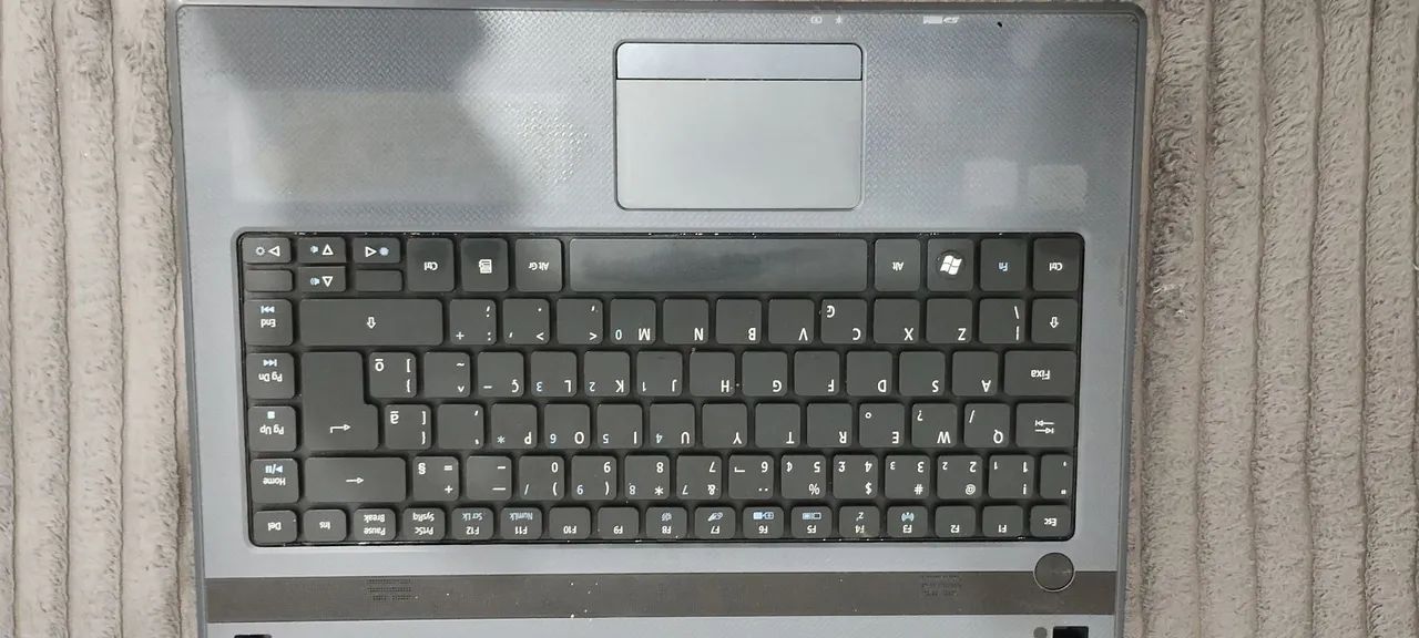 Notebook Acer com defeito