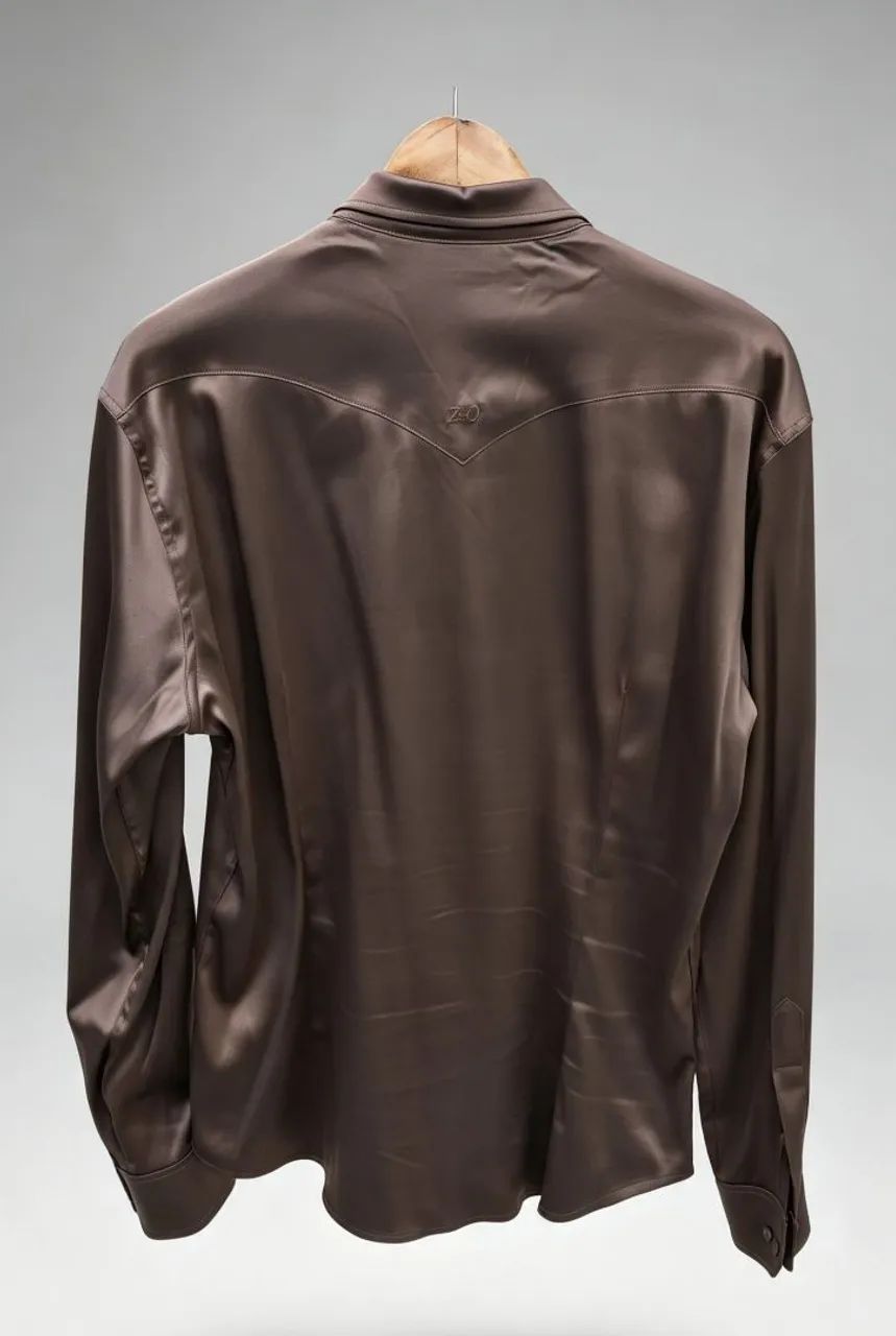 Camisa Zip Off Marrom acetinado, Tam. G - Foto 2