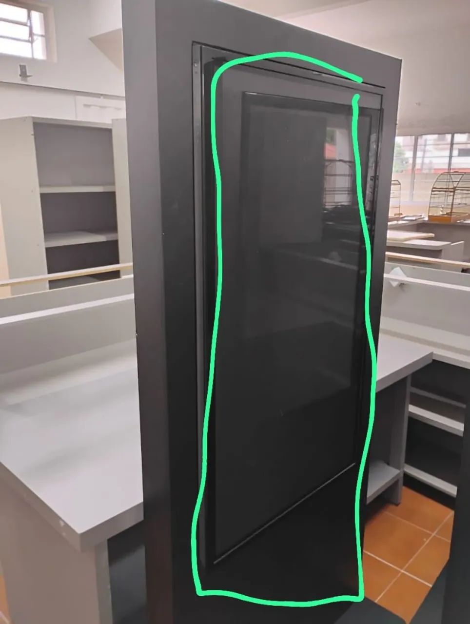 Totem tv 50 lg polegadas - Foto 3