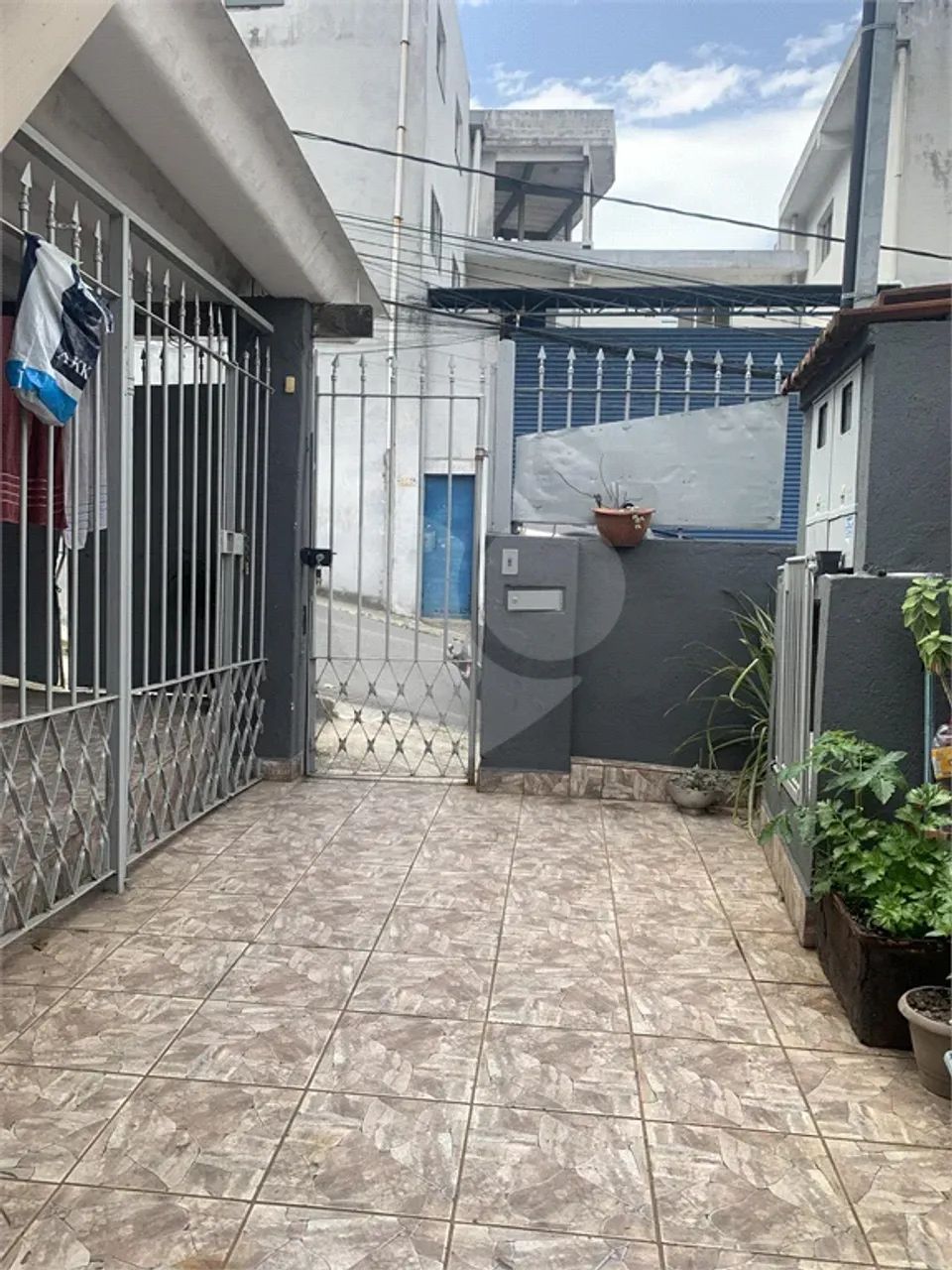 Terreno com Duas Casas  Oportunidade com Renda! - Foto 2