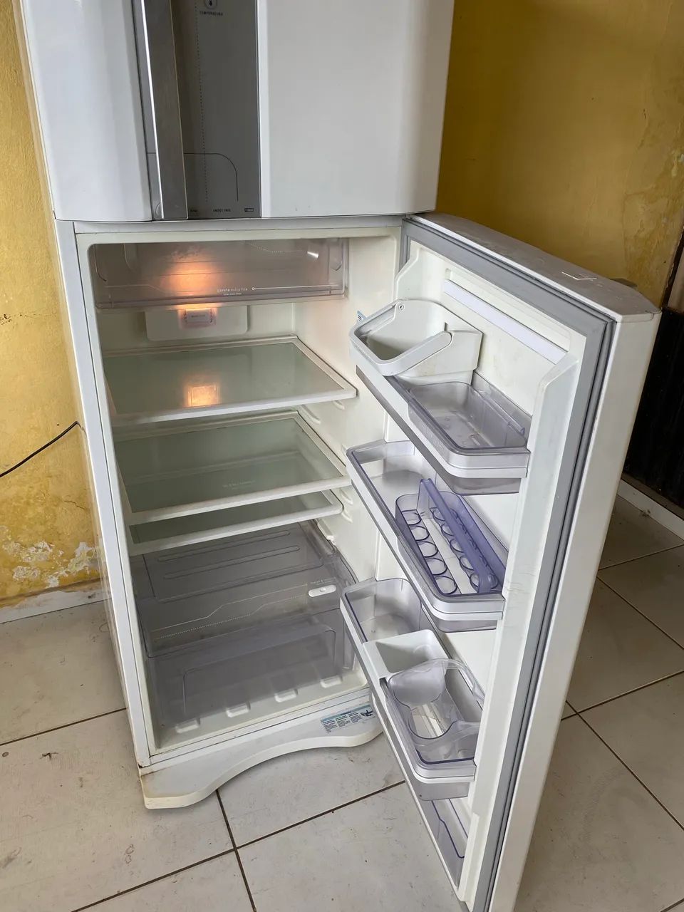 Geladeira eletrolux - Foto 4