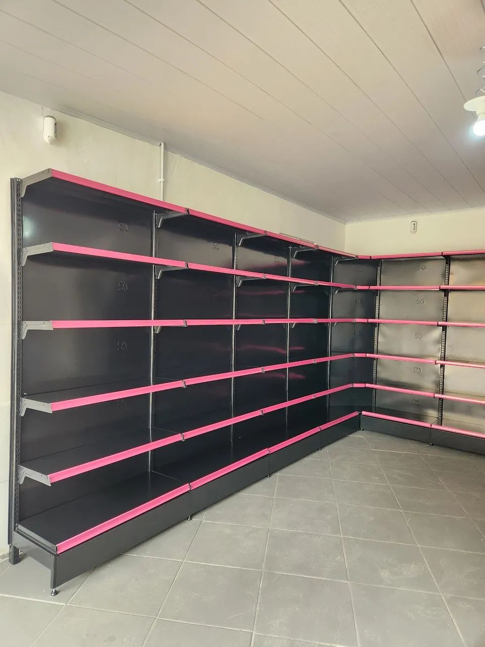 Gôndolas preta a pronta entrega  - Foto 5