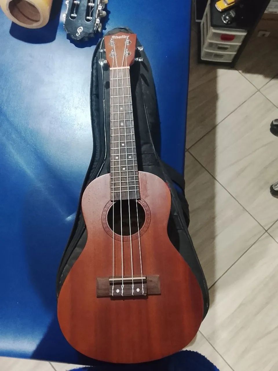 Ukulele Shelby  - Foto 2