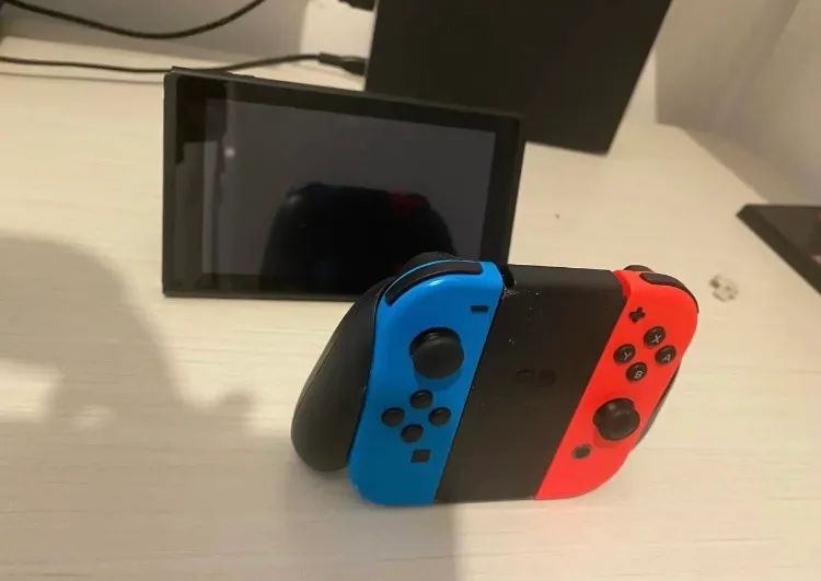 Nintendo switch  - Foto 2