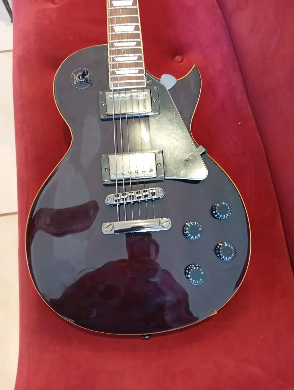 Guitarra hurricane perfeito estado  - Foto 3