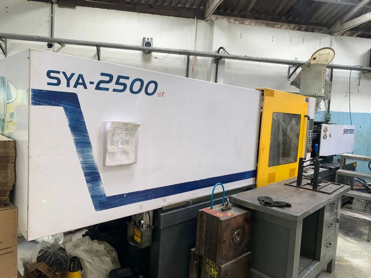 Máquina Injetora SYA 2500 250 Toneladas  - Foto 3
