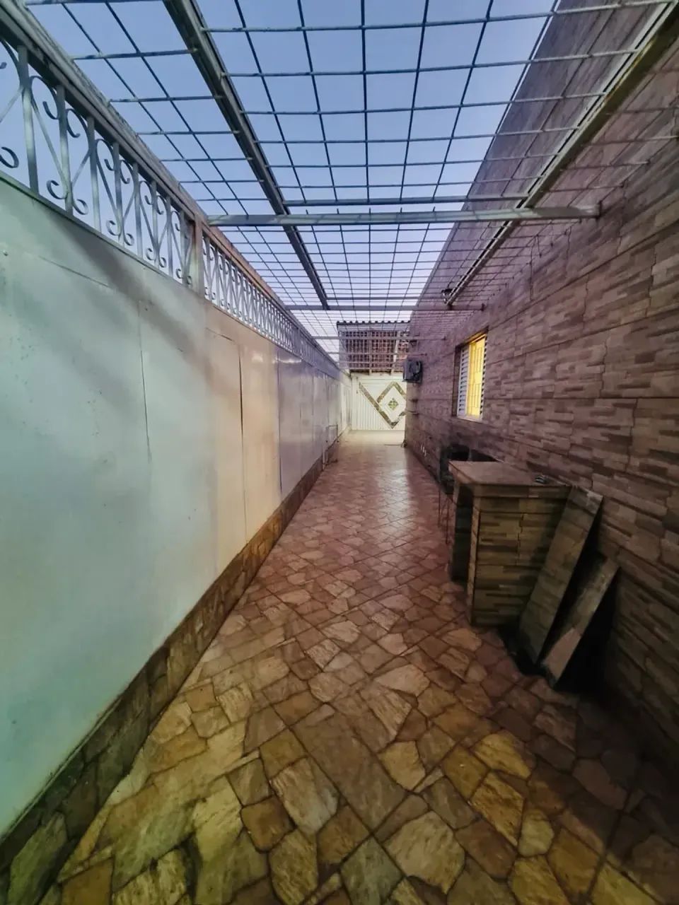 Vendo linda casa reformada no Leste do Gama - Foto 4
