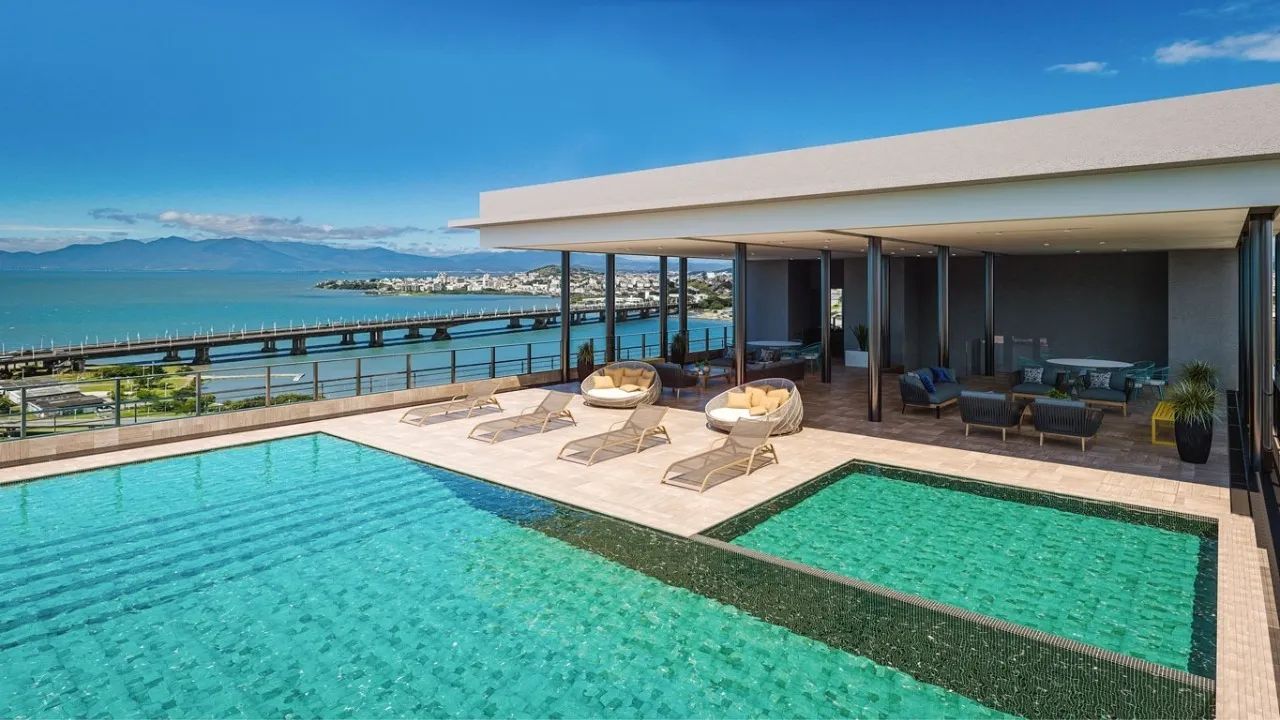 Centro | Apartamento 2 quartos (1 suíte)