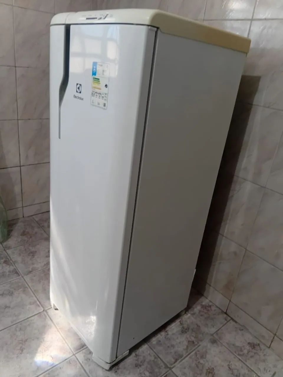 Geladeira eletrolux