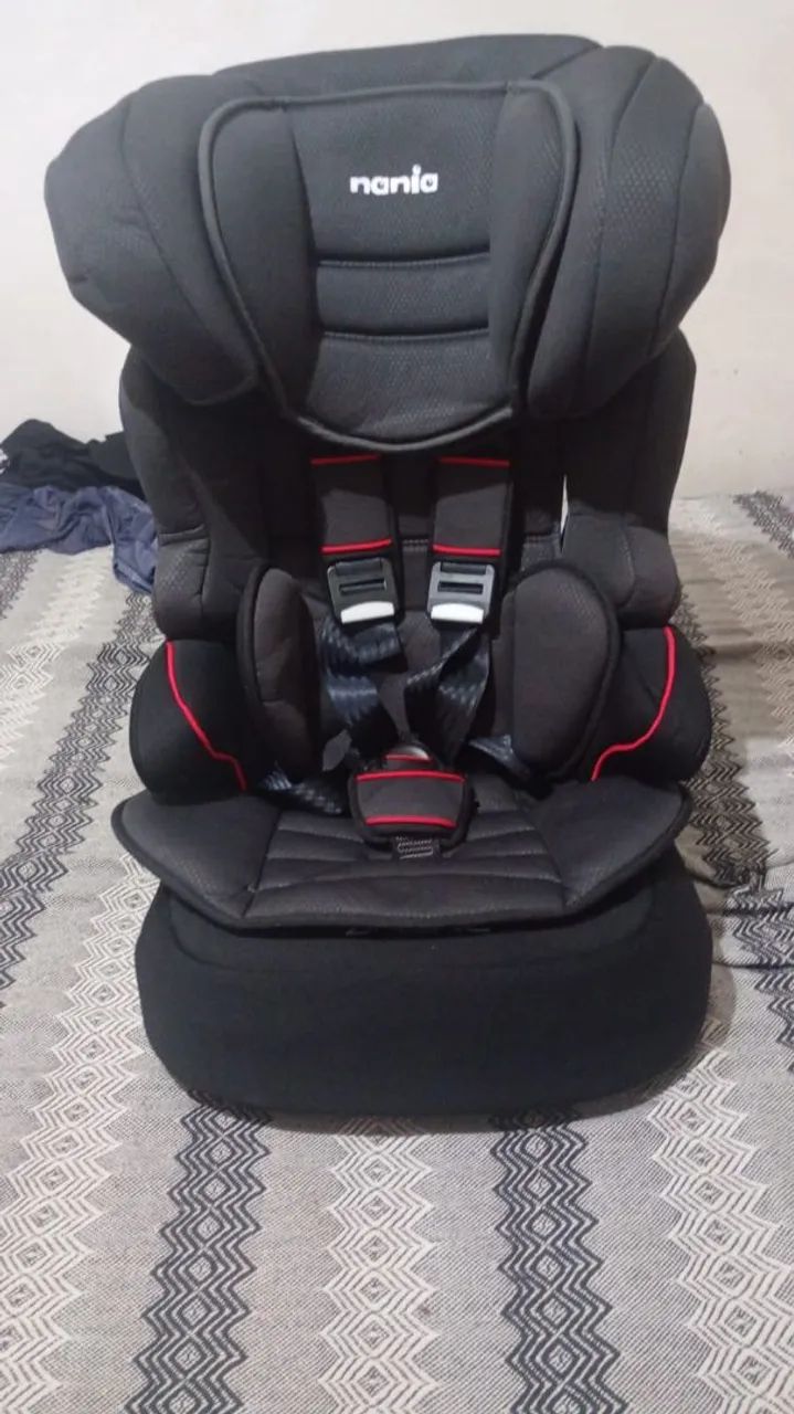 Cadeirinha de bebe semi nova  - Foto 2