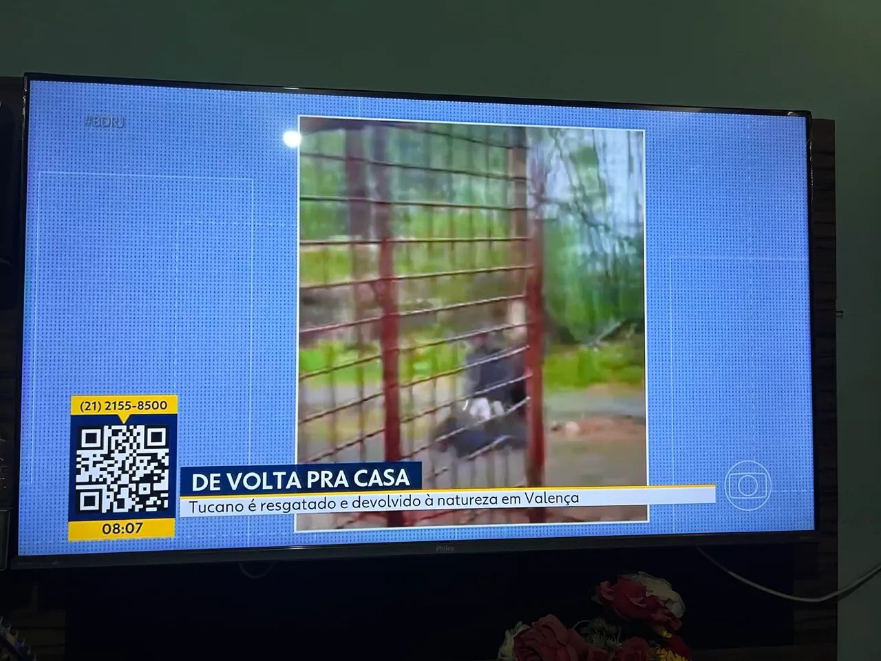 Vendo tv Philco 55 polegadas Roku - Foto 2