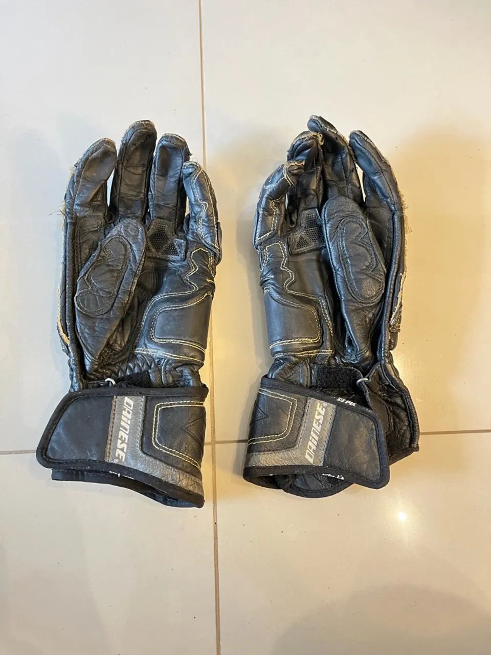 Luva Dainese - Tamanho M - Foto 2