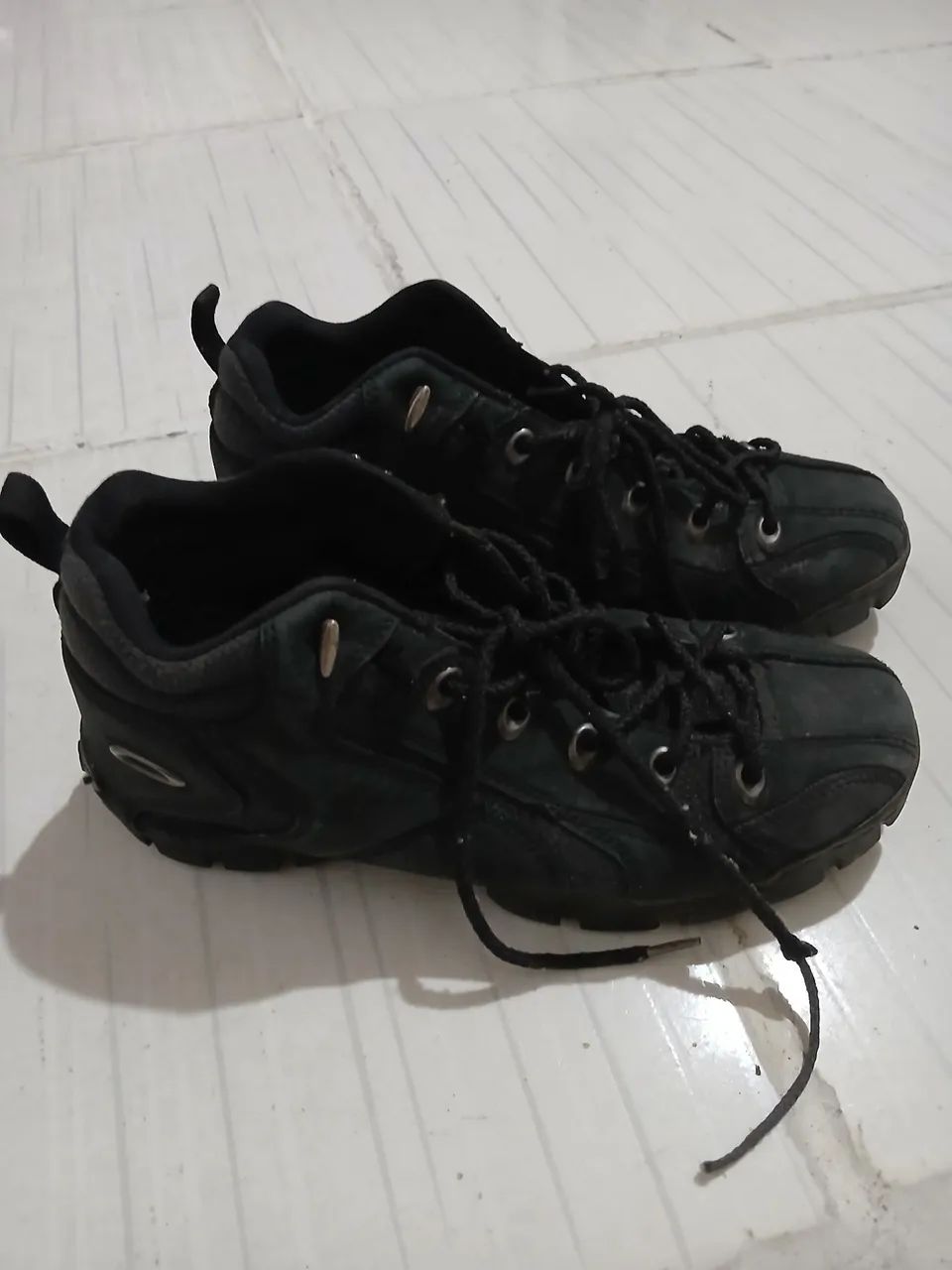 Vendo sapatos USADOS