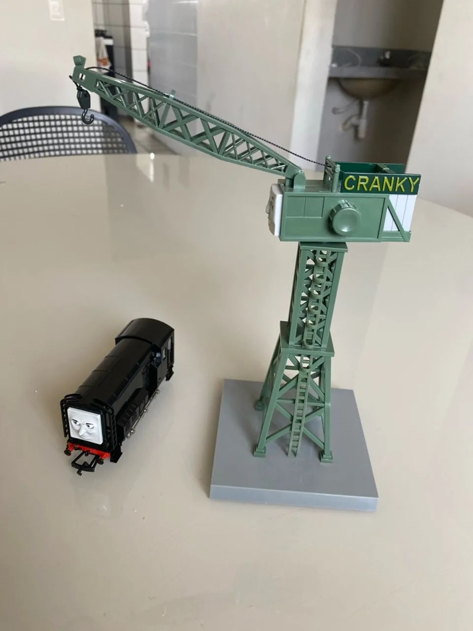 Conjunto Thomas e Seus Amigos Bachmann Diesel e Cranky