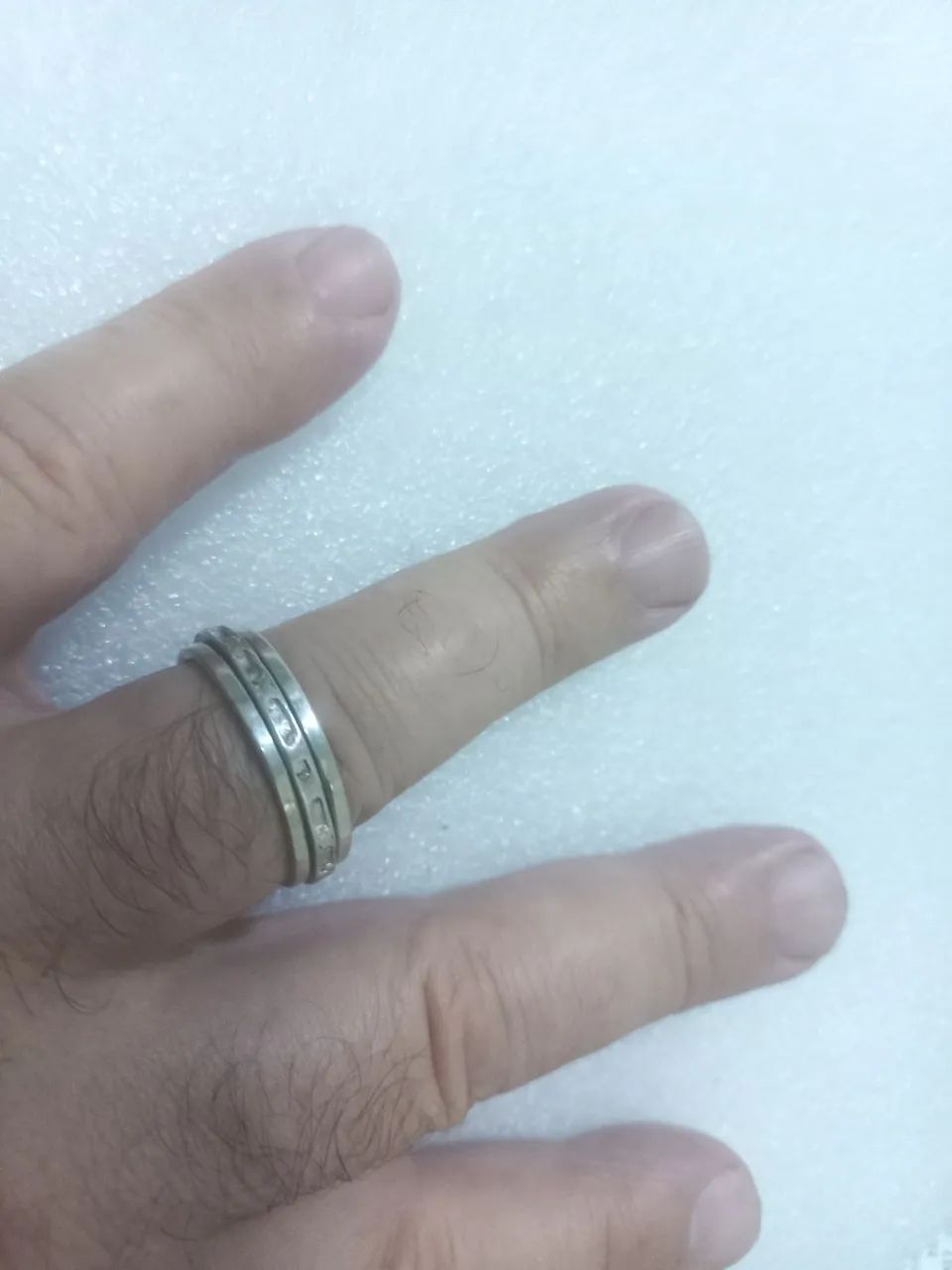 Aliança saturno em prata de lei 