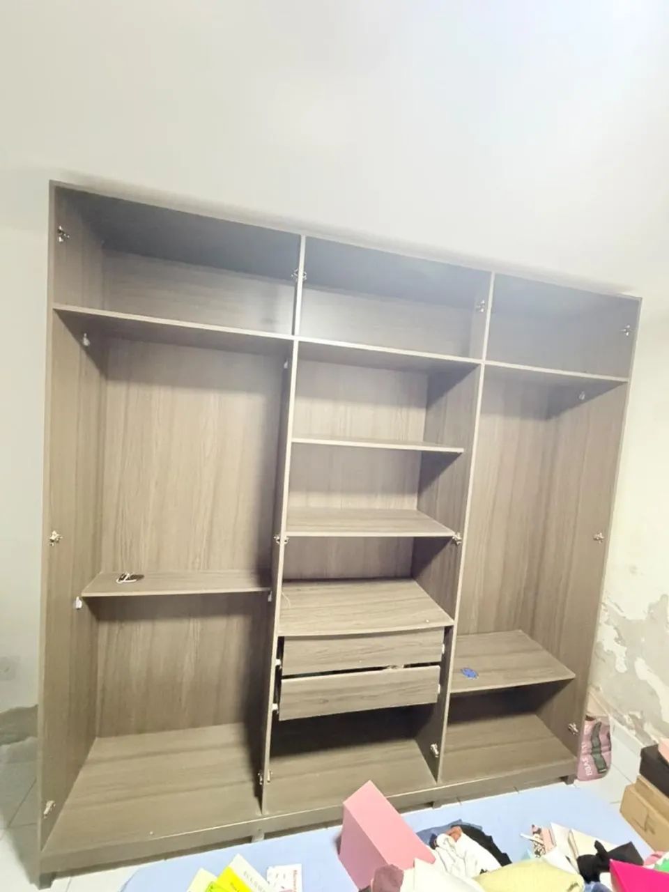 GUARDA-ROUPA 6 PORTAS - Foto 2