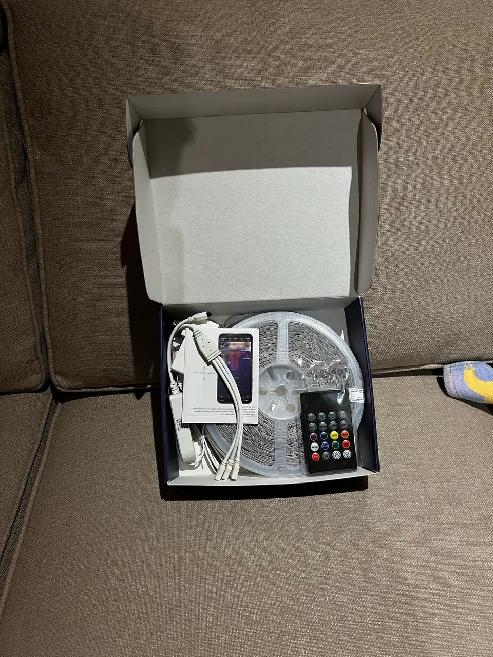 Fita led com controle + app - Foto 2