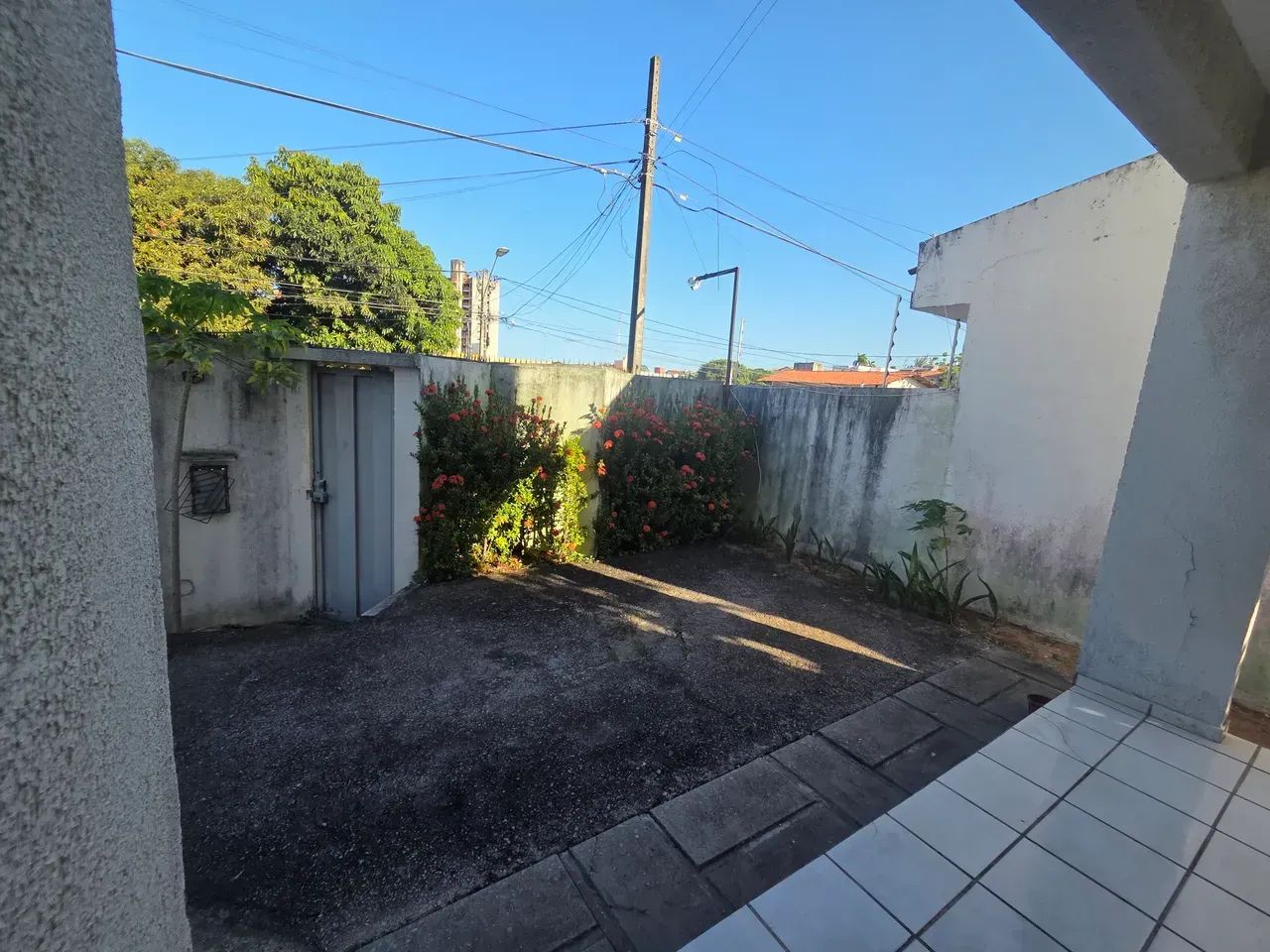 Aluga Casa 4 Quartos sendo 2 suítes - Foto 5