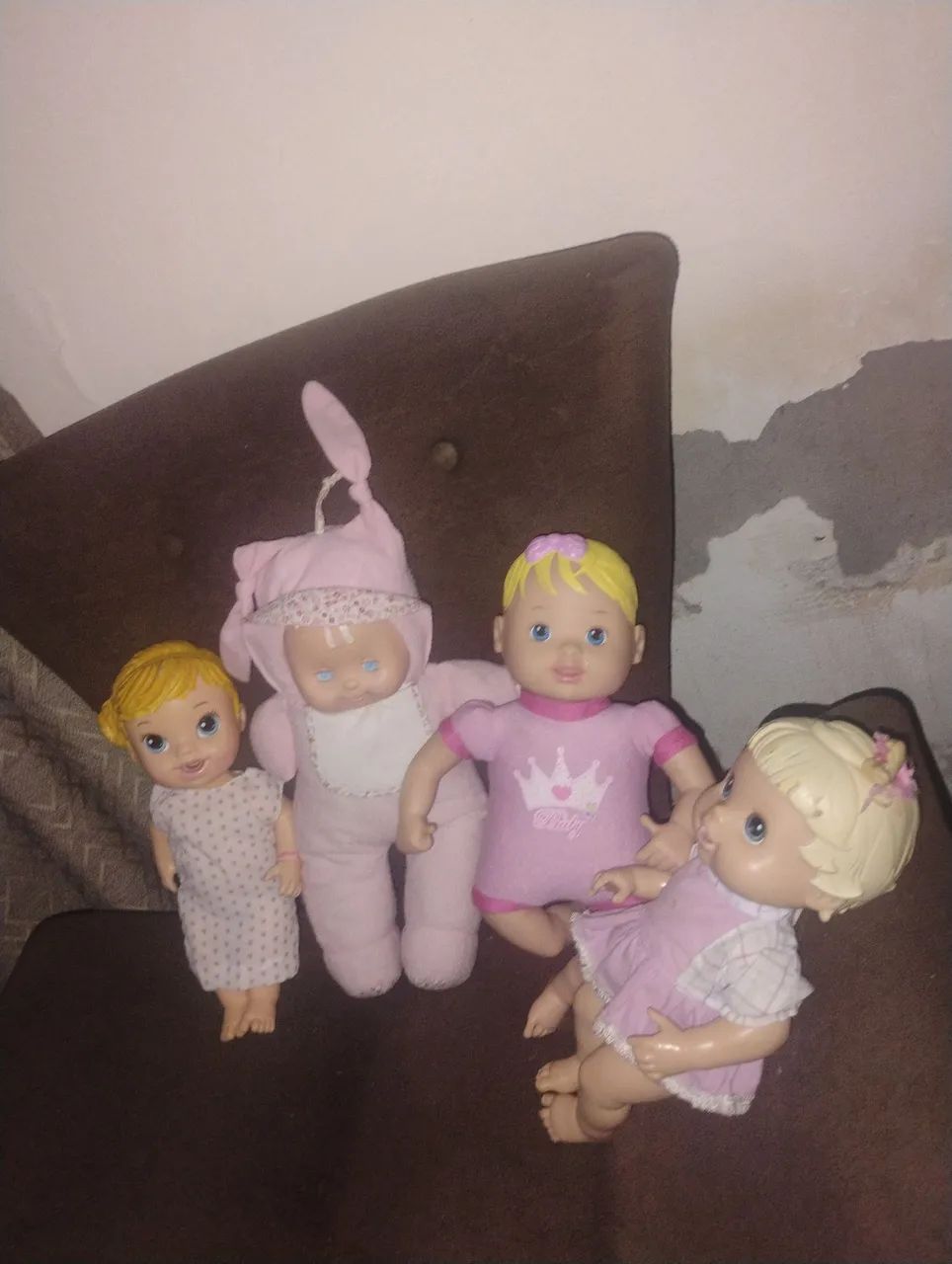 Vendo quatro bonecas - Foto 2