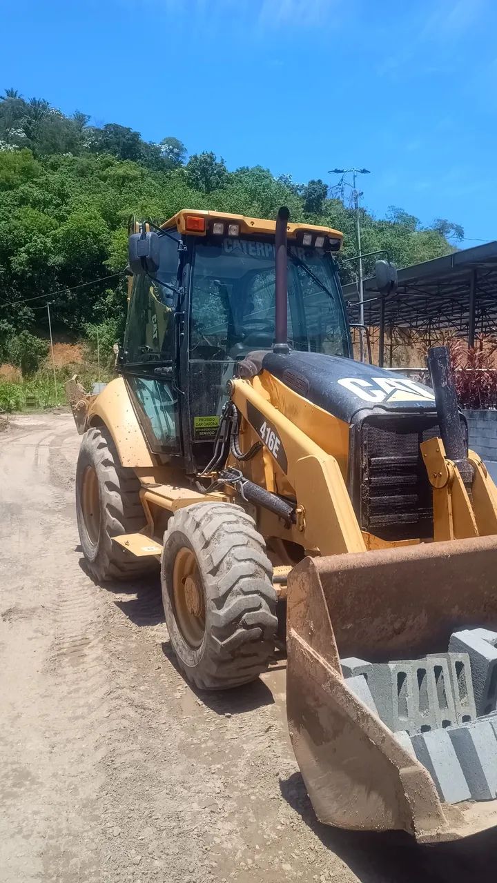 Retroescavadeira Caterpillar 416e 2014 - Foto 5