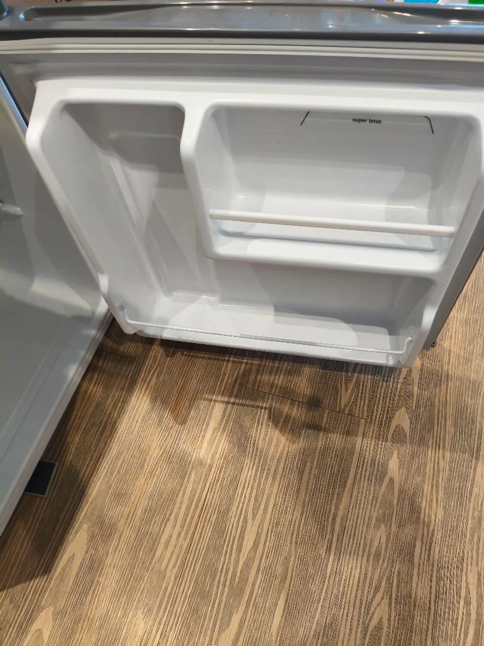 Frigobar 45L midea - Foto 3