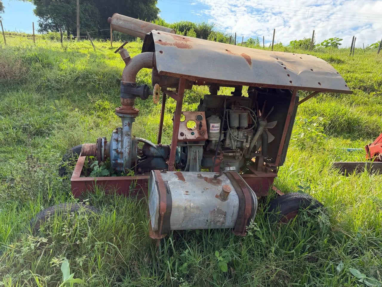 Motor 608a diesel e acoplada com bomba ksb 8040/2 - 1800 rotação para irrigação  - Foto 4