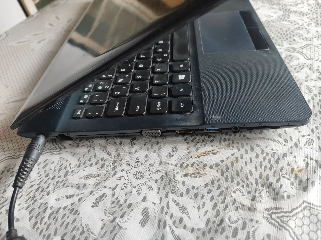 Notebook Samsung teclado funcionando cabo de força original  - Foto 3