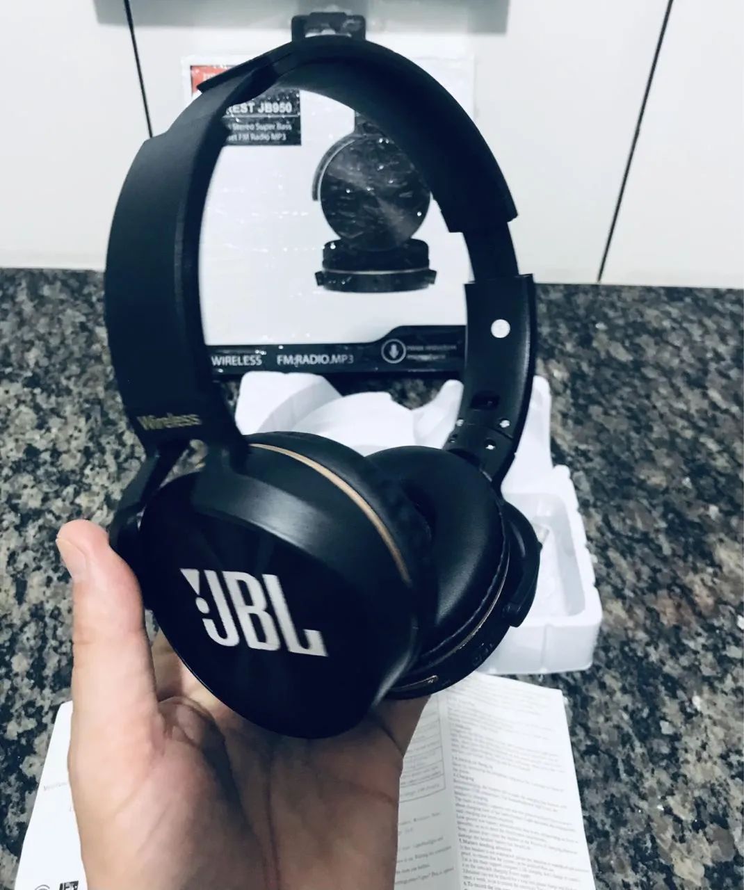 JBL (Fone de ouvido Bluetooth) NOVO Super potente)