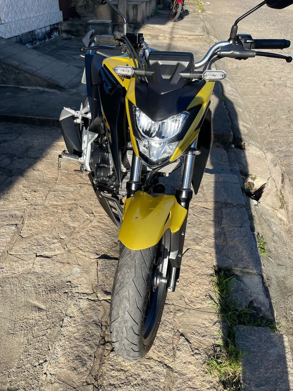 CB300F TWISTER ABS - Foto 5
