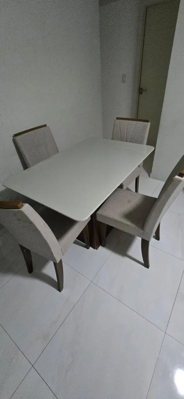Mesa 4 cadeiras  - Foto 2