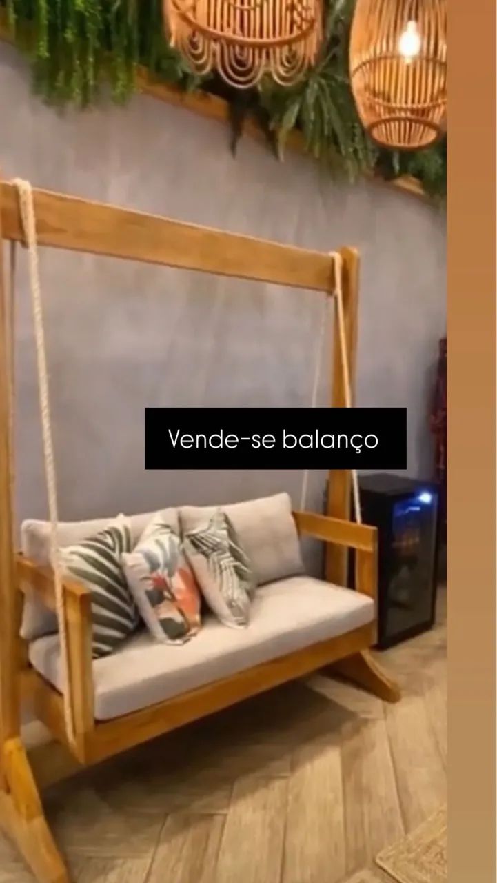 Balanço madeira  arte tronco 