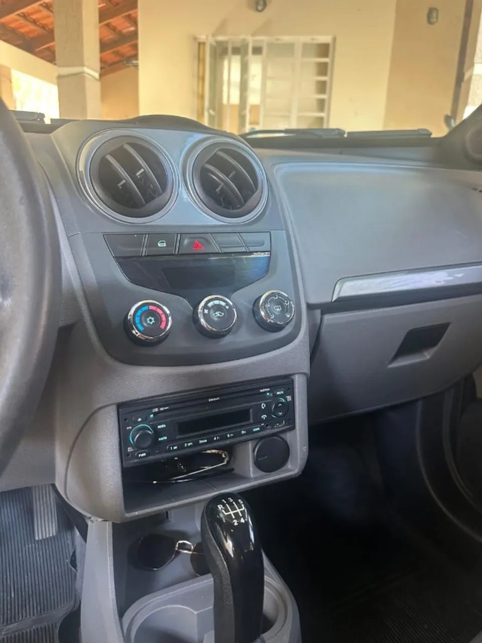 Chevrolet Agile LTZ 1.4 MPFI 8V FLEXPOWER 5P 2013