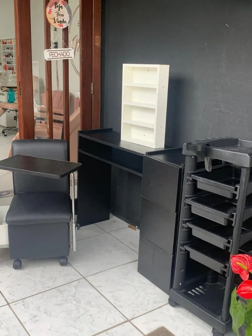 Móveis para salão de beleza