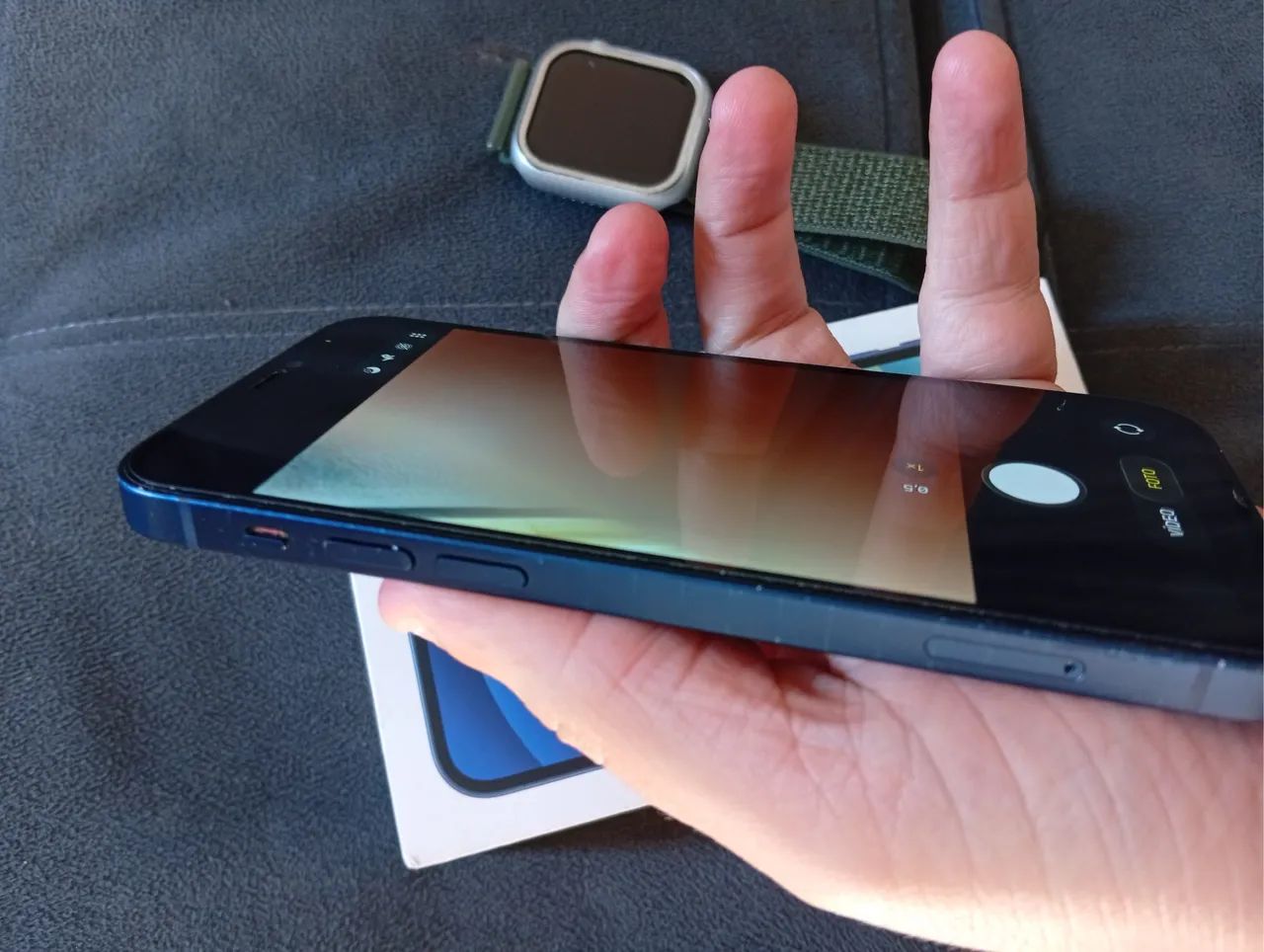 iPhone 12 + Apple Watch 5 (Trocas) - Foto 5