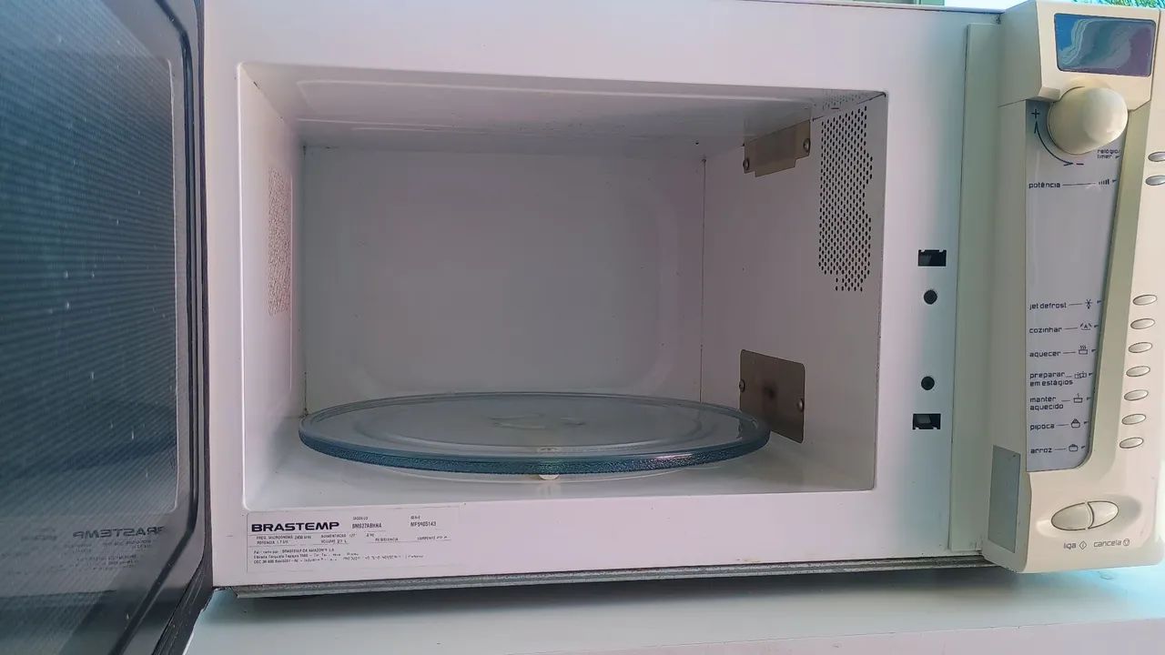 Microondas Brastemp 27 LTS  - Foto 2