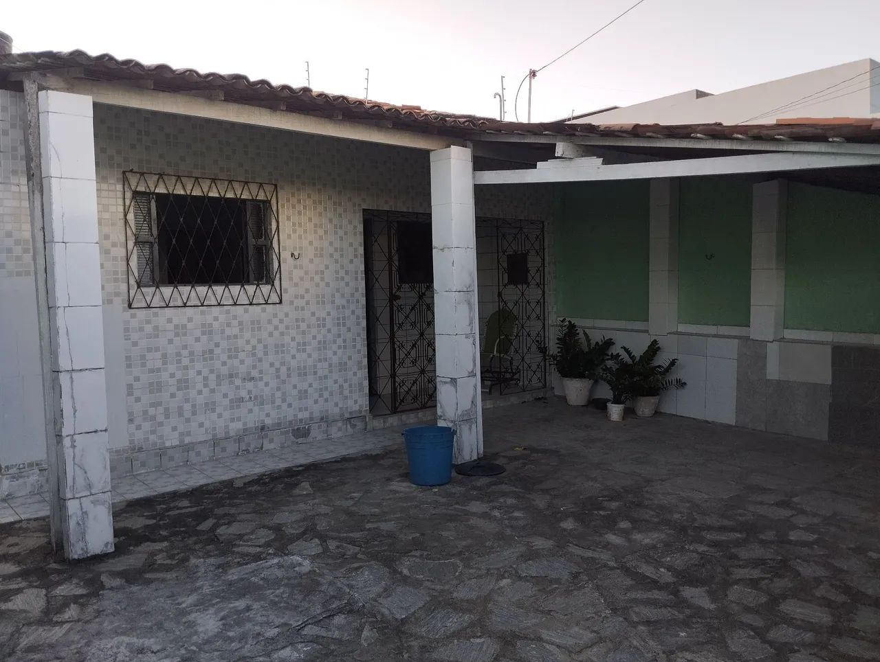 Vendo uma casa no bairro do Cruzeiro  - Foto 2