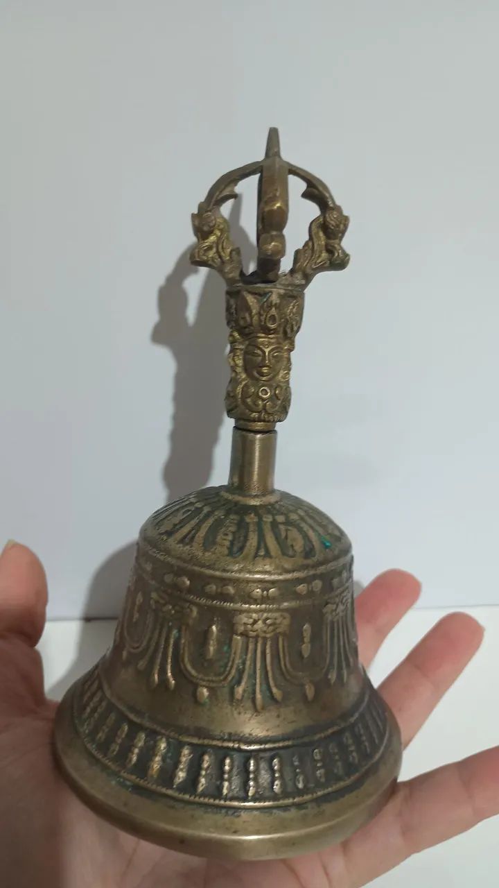 Sino tibetano de bronze tamanho médio - 15x9 cm - Foto 5