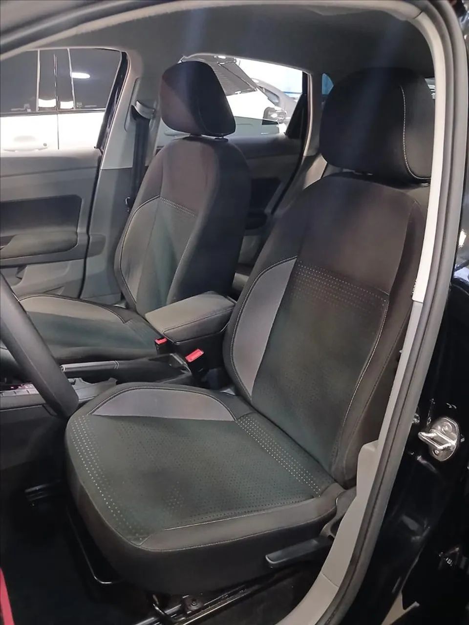 Volkswagen Polo Comfort. 200 TSI 1.0 Flex 12V Aut., foto 15 de 16