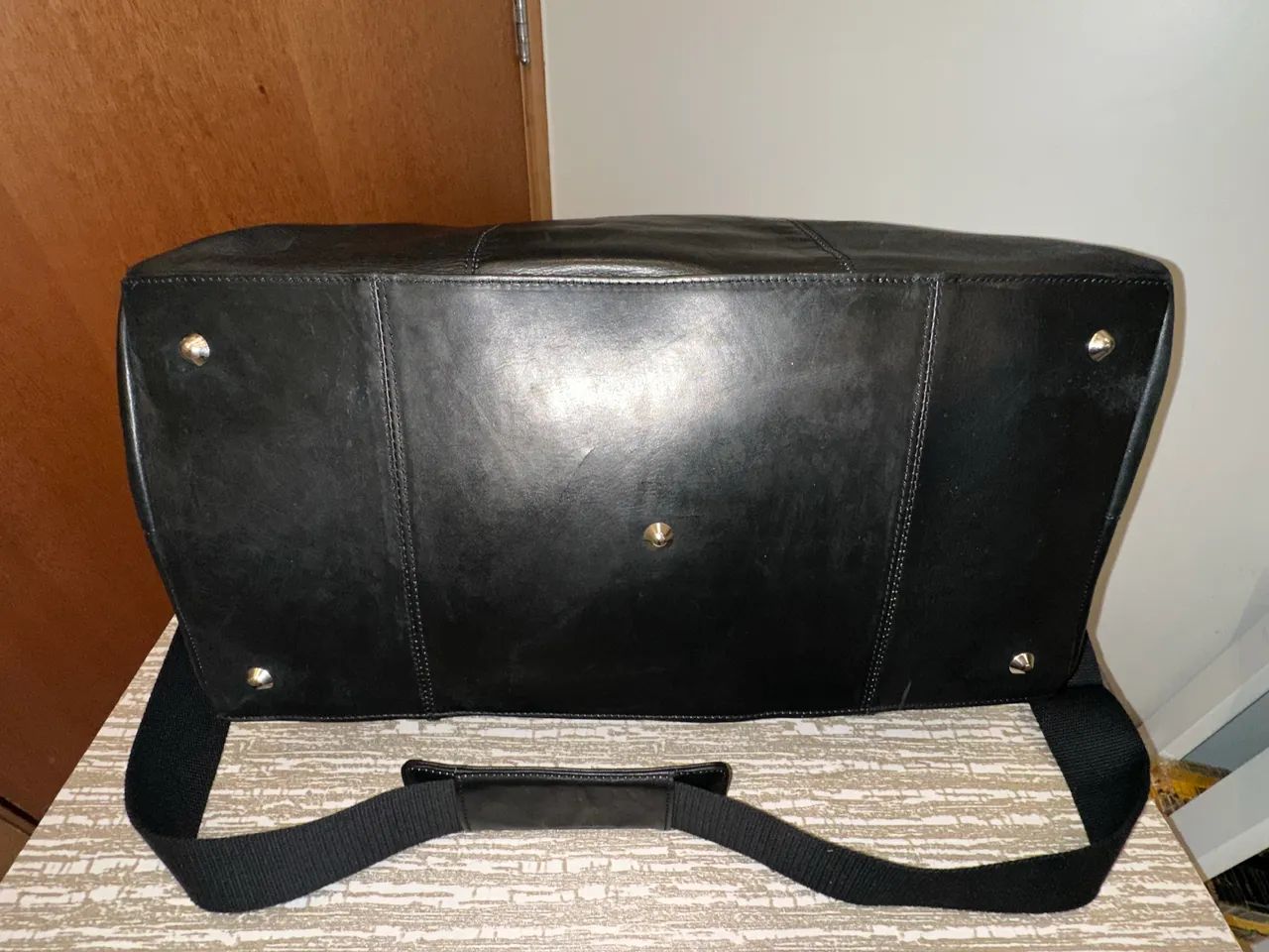 Bolsa Mala de mão ?Kenneth Cole? em couro legítimo  - Foto 2