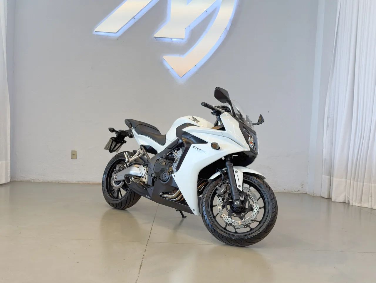 Honda CBR 650F - Foto 3